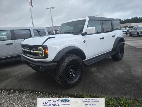 New 2026 Ford Bronco Outer Banks w/ Sasquatch Package AWD/4WD image 1