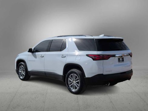 Used 2023 Chevrolet Traverse LT image 6