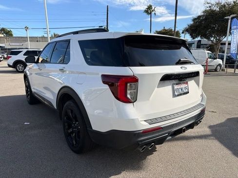 Used 2022 Ford Explorer ST w/ Equipment Group 401A AWD/4WD image 5