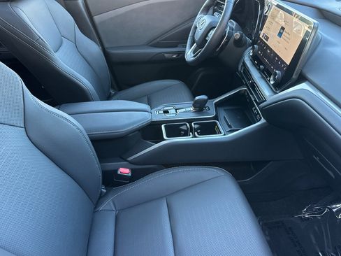 Used 2024 Lexus TX 350 FWD image 16