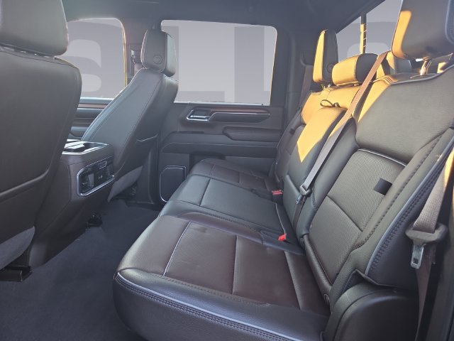 Used 2024 GMC Sierra 2500 Denali w/ Denali Reserve Package AWD/4WD image 16