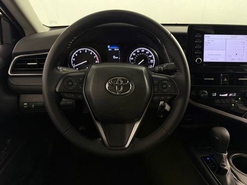 Used 2023 Toyota Camry SE FWD image 20