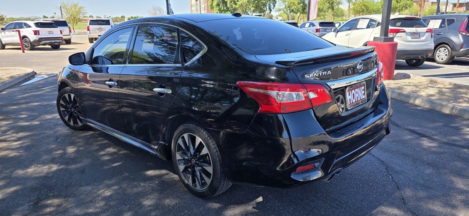 Used 2019 Nissan Sentra SR FWD image 7