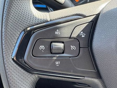 New 2026 Chevrolet Trax LS FWD image 17