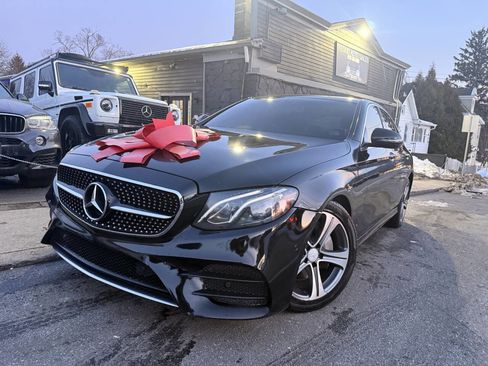 Used 2017 Mercedes-Benz E 300 E 300 4dr Sedan image 2