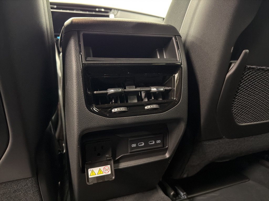 New 2026 Jeep Grand Cherokee Altitude AWD/4WD image 12