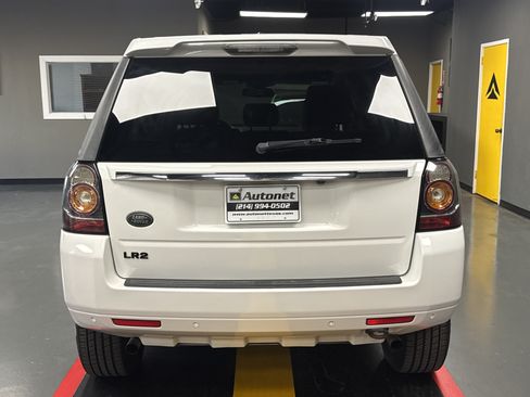 Used 2015 Land Rover LR2 HSE AWD/4WD image 5