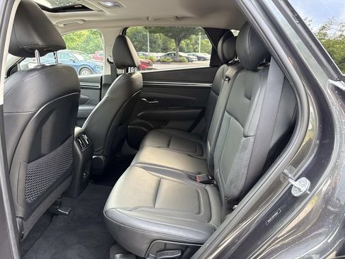 Used 2023 Hyundai Tucson SEL w/ Convenience Package AWD/4WD image 19
