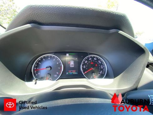 Certified 2022 Toyota RAV4 LE w/ Carpet Mat Package (TMS) AWD/4WD image 39