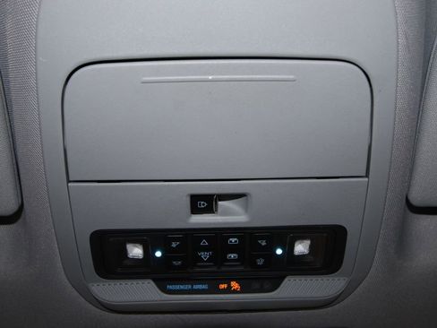 Used 2022 Ford F150 XLT w/ Equipment Group 302A High image 19