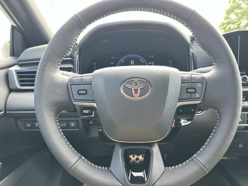 New 2026 Toyota Camry SE FWD image 19