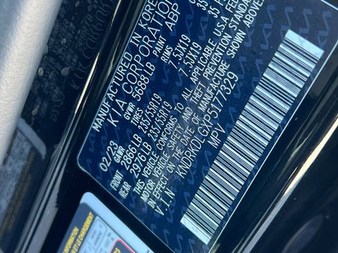 Certified 2023 Kia Sorento SX Prestige image 30