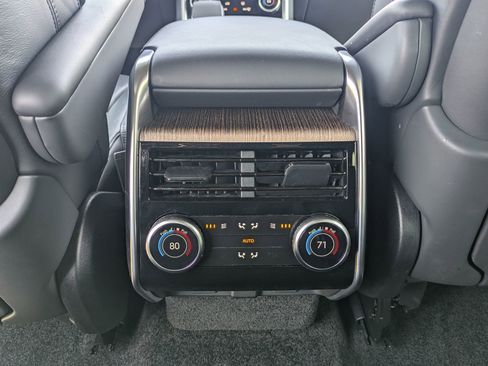 Certified 2023 Land Rover Range Rover Long Wheelbase SE image 23