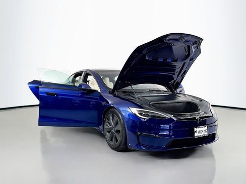 Used 2022 Tesla Model S image 29