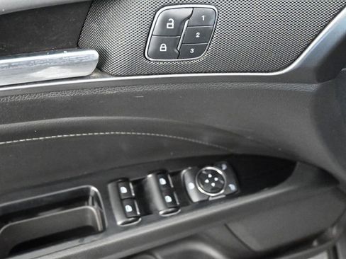Used 2016 Ford Fusion Titanium image 24