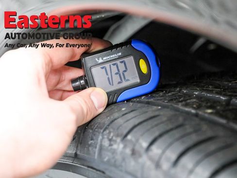 Used 2023 Nissan Ariya FWD image 28