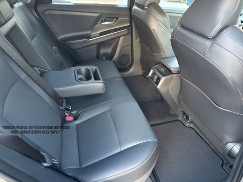 New 2026 Subaru Solterra Premium image 11