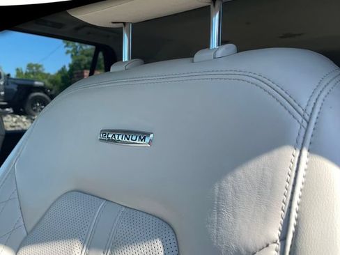 Used 2020 Ford Expedition Max Platinum AWD/4WD image 15