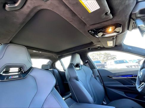 Used 2026 BMW M5 w/ Executive Package image 28