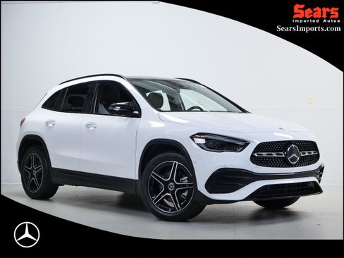 Used 2022 Mercedes-Benz GLA 250 4MATIC image 1