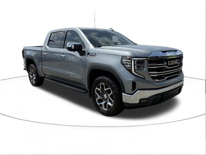 Used 2024 GMC Sierra 1500 SLT w/ SLT Convenience Package