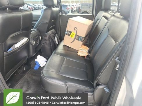 Used 2013 Ford F250 Lariat w/ Chrome Pkg image 8