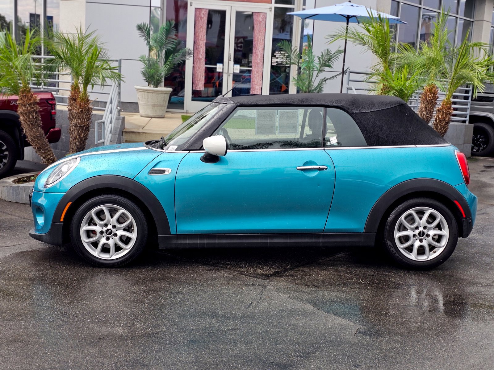 Used 2020 MINI Cooper Convertible FWD image 5