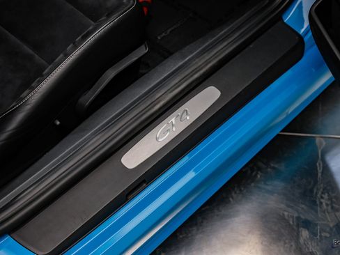 Used 2020 Porsche 718 Cayman GT4 image 57