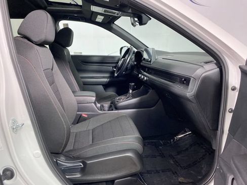 Used 2025 Honda CR-V Sport image 8