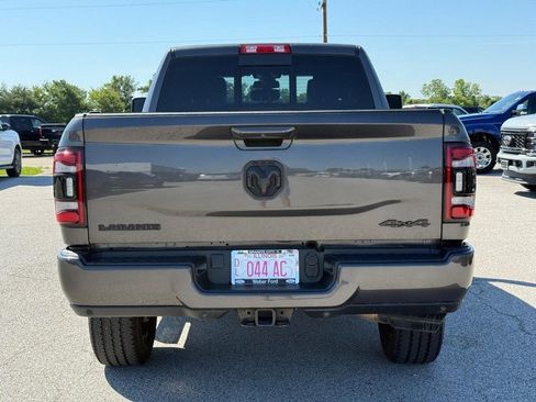 Used 2024 RAM 2500 Laramie w/ Night Edition AWD/4WD image 4