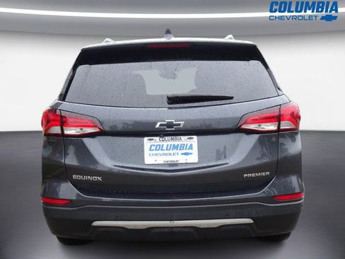 Used 2022 Chevrolet Equinox Premier FWD image 4