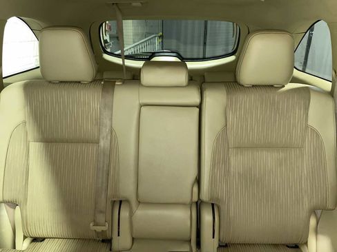 Used 2019 Toyota Highlander Plus image 22