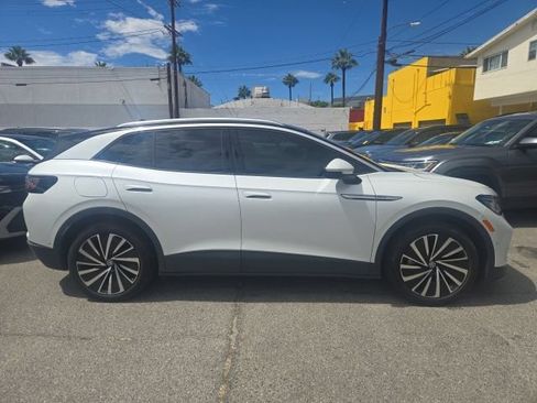Used 2023 Volkswagen ID.4 Pro S Plus RWD image 1