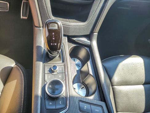 Used 2020 Cadillac XT6 Sport image 16