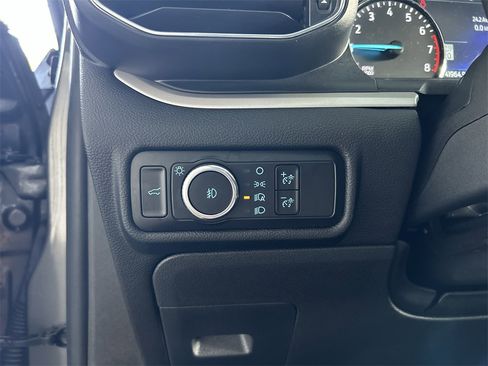 Used 2023 Ford Explorer XLT w/ Equipment Group 202A image 16