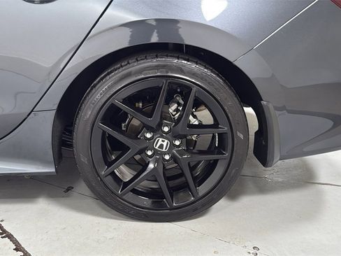Used 2025 Honda Civic Sport image 23