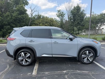 Used 2021 Nissan Rogue SL w/ Premium Package