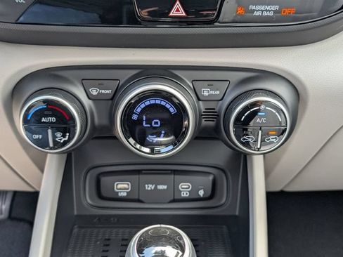 New 2026 Hyundai Venue SEL FWD image 20