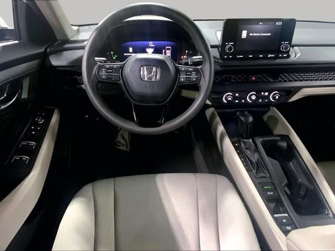 Used 2023 Honda Accord LX image 6
