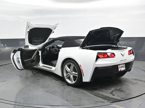 Used 2017 Chevrolet Corvette Stingray Convertible w/ 1LT RWD image 48