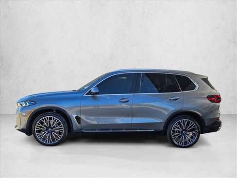 Used 2026 BMW X5 xDrive40i w/ Premium Package AWD/4WD image 6