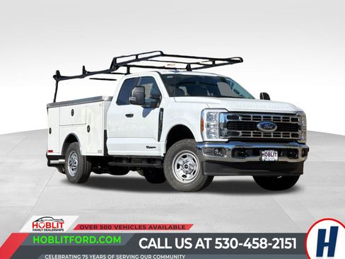 New 2026 Ford F350 XL w/ XL Chrome Package AWD/4WD image 1
