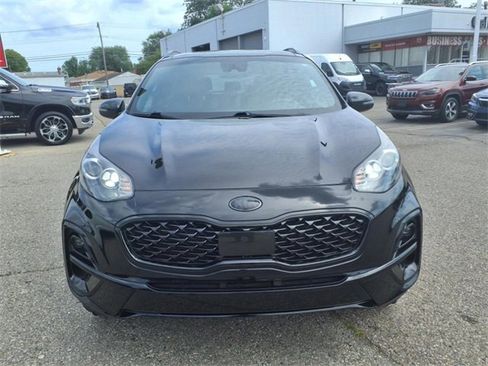 Used 2021 Kia Sportage S w/ S AWD Premium Package image 2