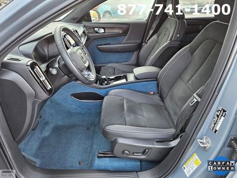 Certified 2023 Volvo C40 P8 Recharge Ultimate image 12