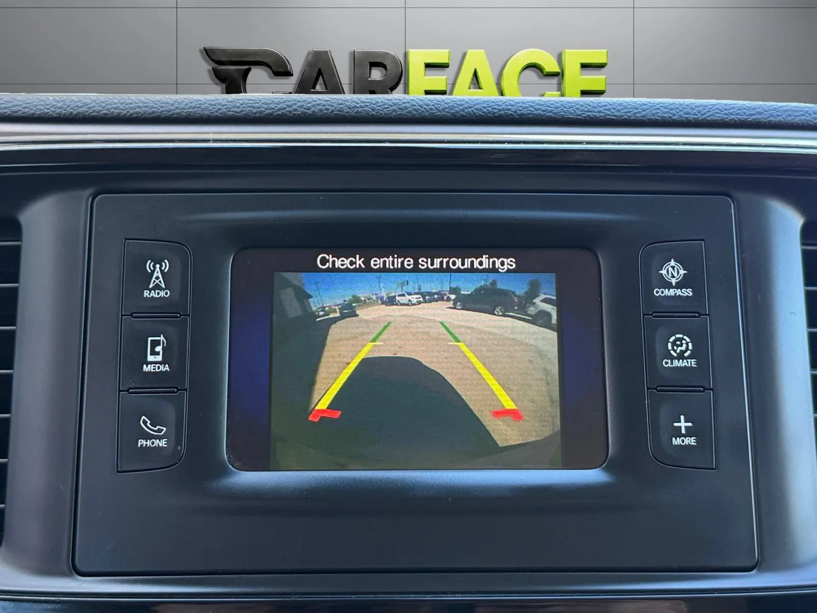 Used 2017 Chrysler Pacifica Touring FWD image 36
