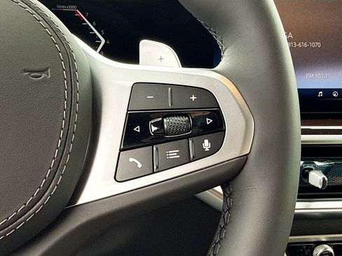 New 2026 BMW X7 xDrive40i w/ M Sport Package image 40