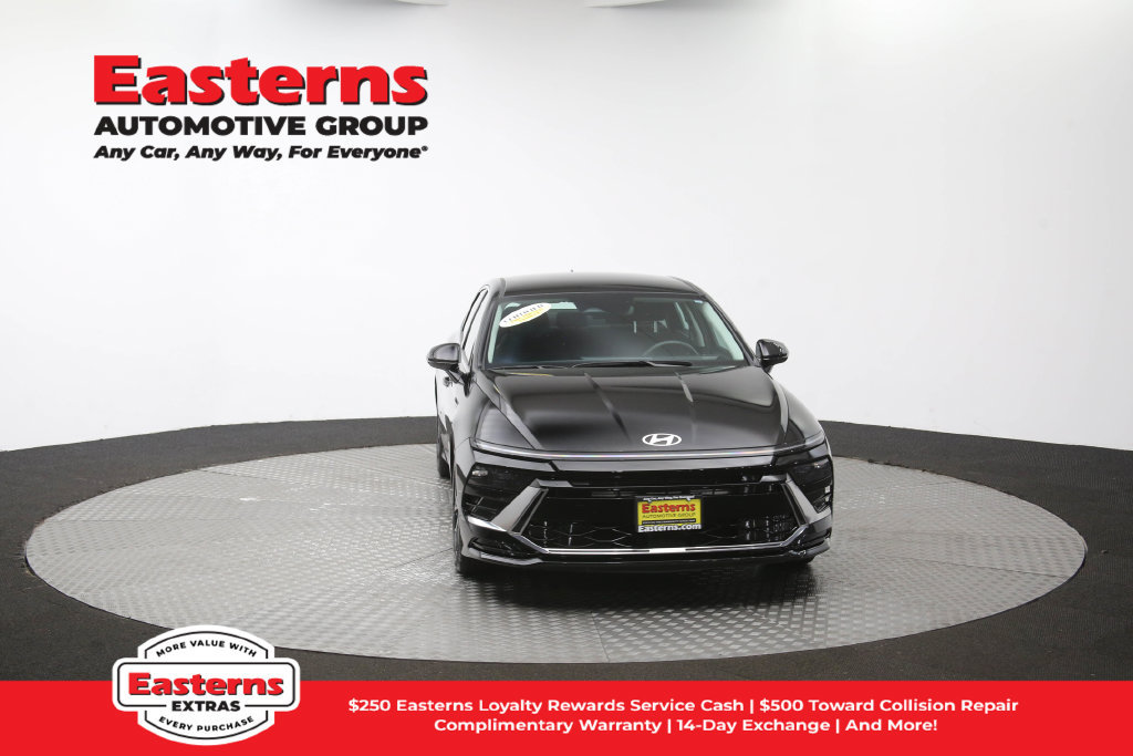 Used 2025 Hyundai Sonata SEL FWD image 55