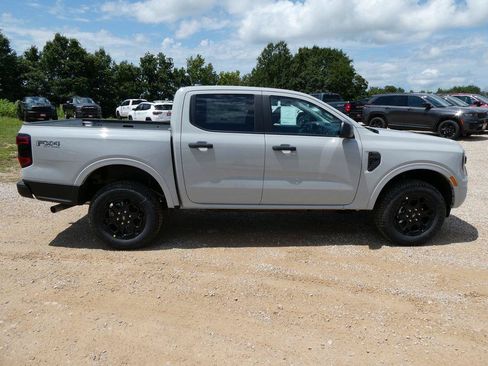 New 2026 Ford Ranger XLT w/ Equipment Group 301A High AWD/4WD image 4