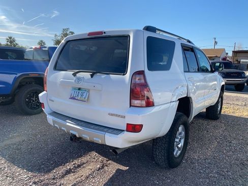 Used 2004 Toyota 4Runner SR5 image 4