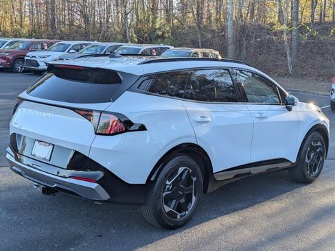 Used 2026 Kia Sportage SX image 7